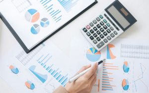 Perbedaan Akuntansi dan Keuangan dalam Bisnis